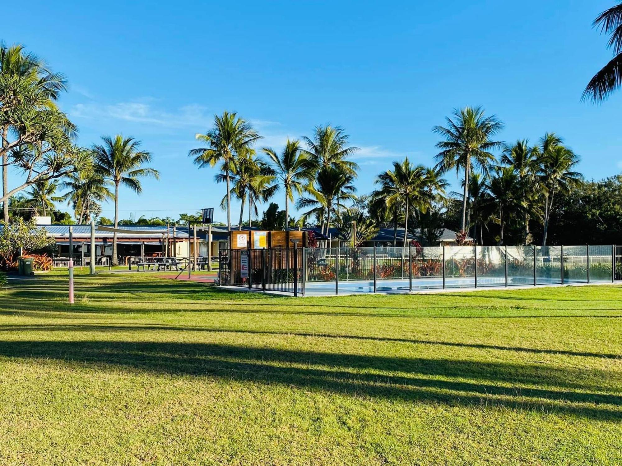 Sarina Beach Motel Grasstree Beach Luaran gambar